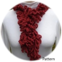Crochet Loopy Neckwear