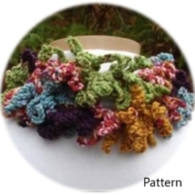 Crochet Loopy Neckwear